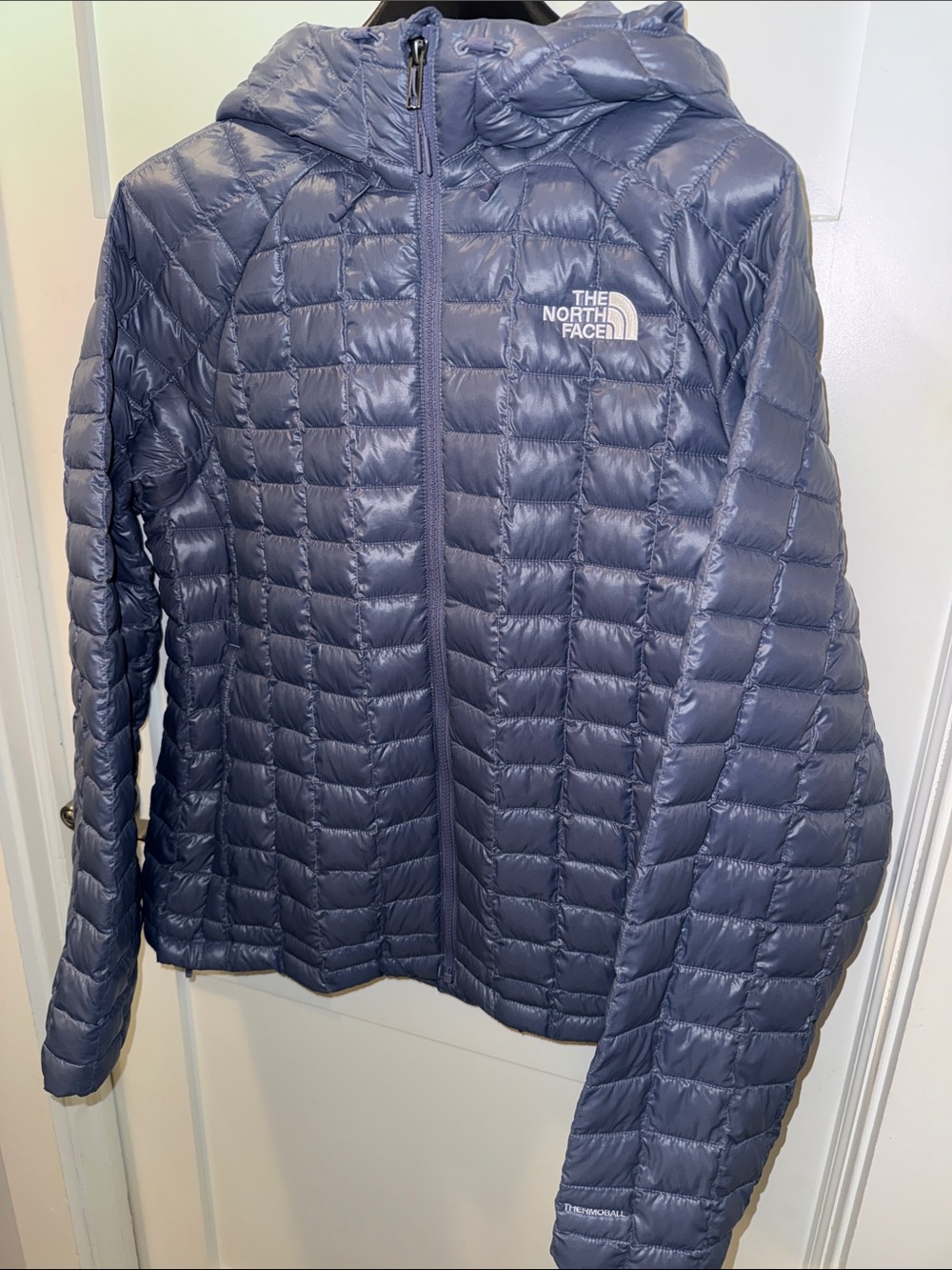 Women's The North Face Thermoball Hooded Jacket in Twilight Galaxy.  XL NWOT